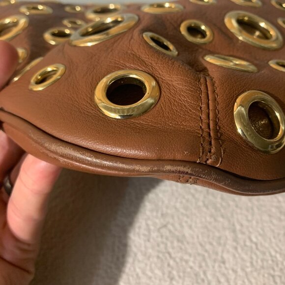 R J GRAZIANO  Brown Leather Shoulder/Handbag with Gold Circle Metal Design - Picture 8 of 12